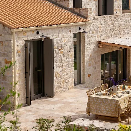 Tera Lakka (Paxos)